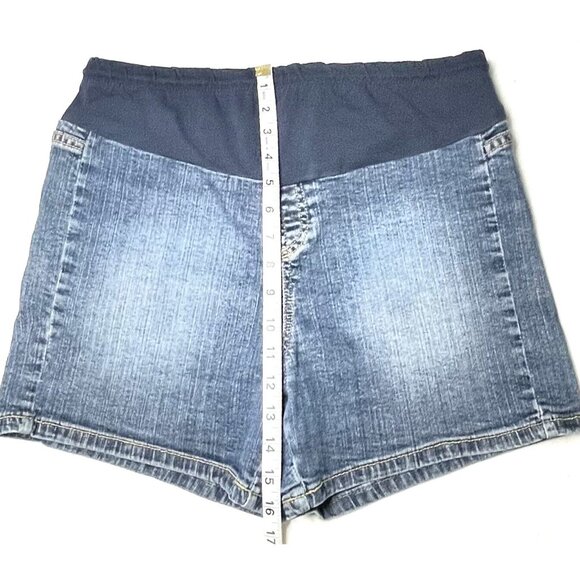 Oh Baby Motherhood Maternity Jean Shorts Size Medium Denim  Shorts - Picture 2 of 3
